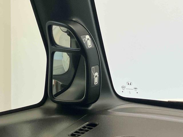 N−BOXカスタムG・Aパッケージ後席両側スライドドア(片側電動) バックカメラ付き オートエアコン オートライト(熊本県)の中古車