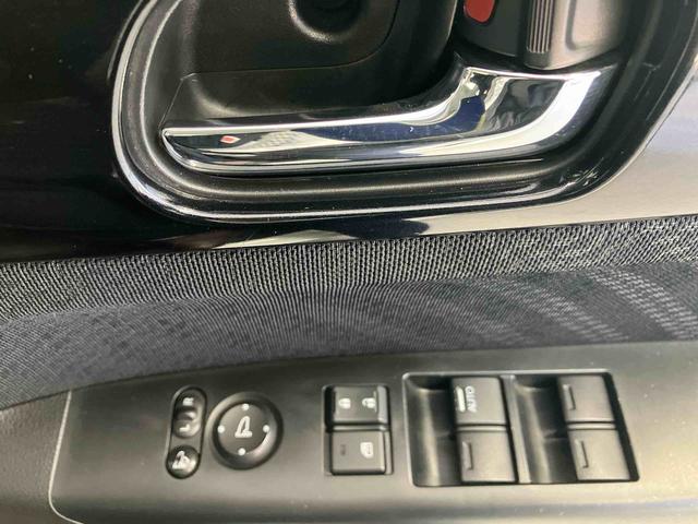 N−BOXカスタムG・Aパッケージ後席両側スライドドア(片側電動) バックカメラ付き オートエアコン オートライト(熊本県)の中古車