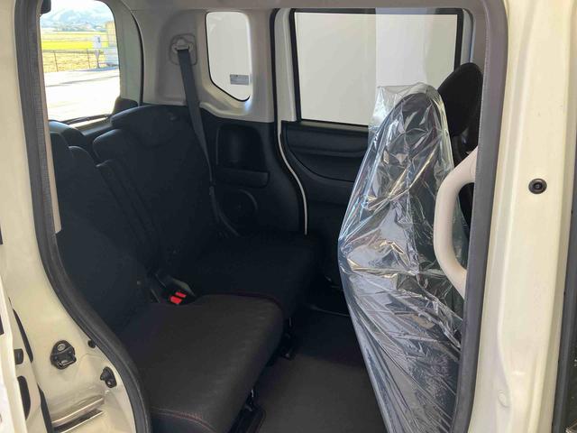 N−BOXカスタムG・Aパッケージ後席両側スライドドア(片側電動) バックカメラ付き オートエアコン オートライト(熊本県)の中古車