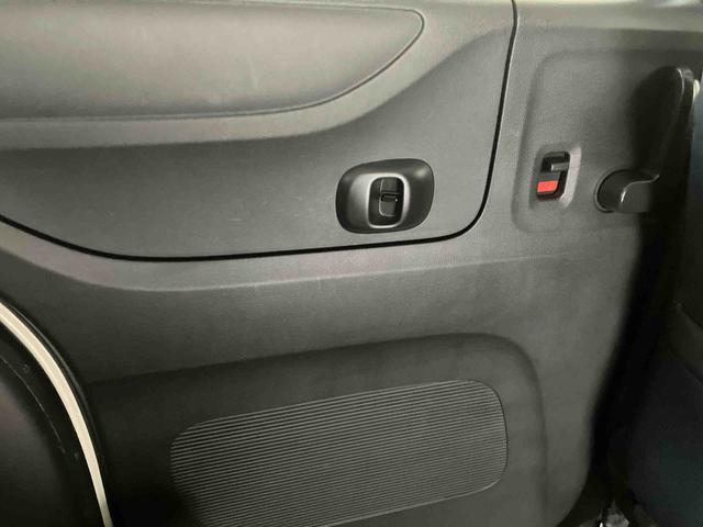 N−BOXカスタムG・Aパッケージ後席両側スライドドア(片側電動) バックカメラ付き オートエアコン オートライト(熊本県)の中古車