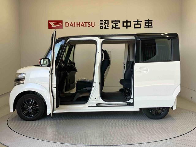 N−BOXカスタムG・Aパッケージ後席両側スライドドア(片側電動) バックカメラ付き オートエアコン オートライト(熊本県)の中古車