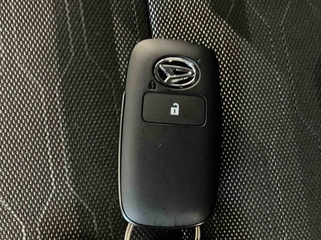 タフトGターボスマートアシスト搭載 バックカメラ付き オートエアコン オートライト キーフリー アイドリングストップ ABS 電動ドアミラー(熊本県)の中古車