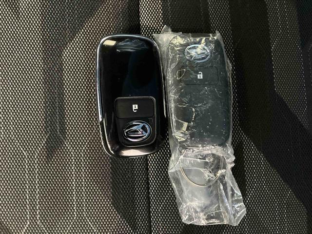 タフトＧ　クロムベンチャースマートアシスト搭載　バックカメラ付き　オートエアコン　オートライト　キーフリー　アイドリングストップ　ＡＢＳ　電動ドアミラー（熊本県）の中古車