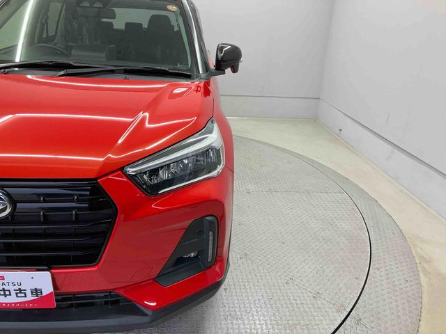 ロッキープレミアムスマートアシスト搭載 パノラマモニター対応 オートエアコン オートライト キーフリー アイドリングストップ ABS 電動ドアミラー(熊本県)の中古車