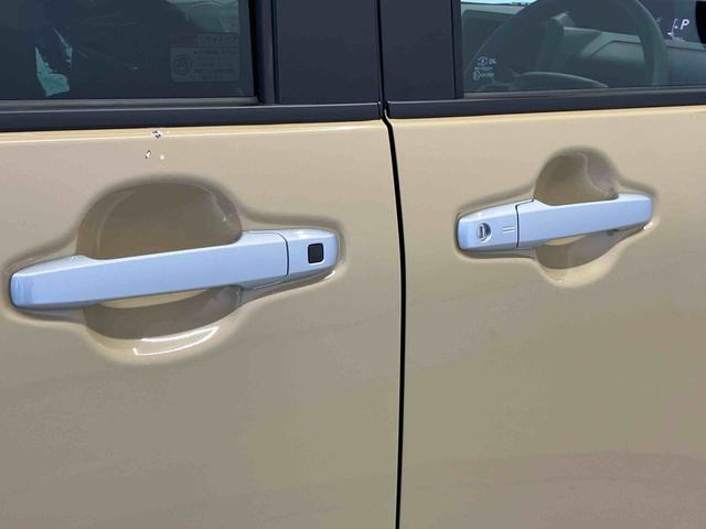 タントファンクロススマートアシスト搭載　後席両側電動スライドドア　バックカメラ付き　オートエアコン　オートライト　キーフリー　アイドリングストップ　ＡＢＳ　電動ドアミラー（熊本県）の中古車