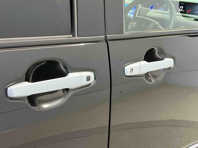 タントカスタムＸスタイルセレクションスマートアシスト搭載　バックカメラ付き　後席両側電動スライドドア　オートエアコン　オートライト　キーフリー　アイドリングストップ　ＡＢＳ　電動ドアミラー（熊本県）の中古車