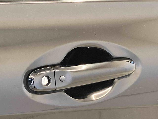 ノートXバックカメラ付き オートライト アイドリングストップ 電動ドアミラー(熊本県)の中古車