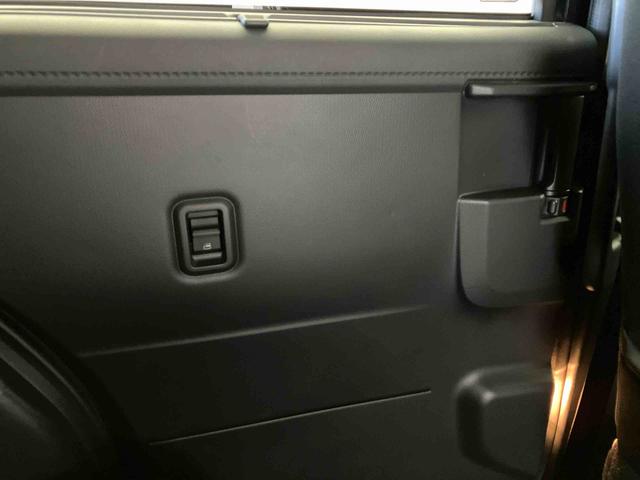 トールカスタムＧスマートアシスト搭載　後席両側電動スライドドア　バックカメラ付き　オートエアコン　オートライト　キーフリー　アイドリングストップ　ＡＢＳ　電動ドアミラー（熊本県）の中古車