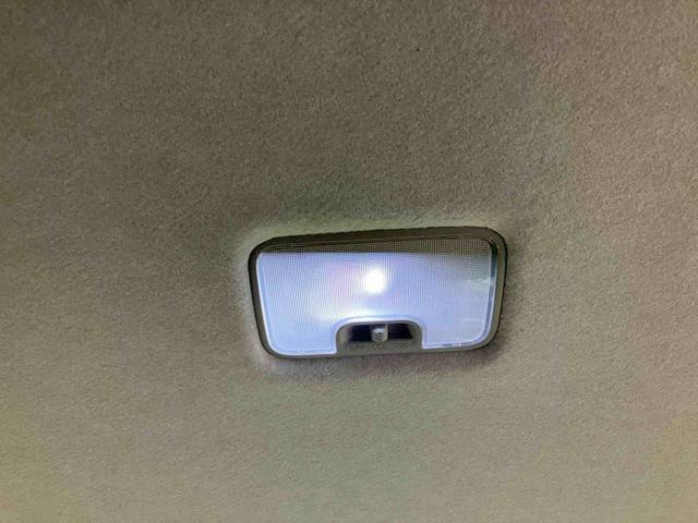 ロッキーＧスマートアシスト搭載　バックカメラ付き　オートエアコン　オートライト　キーフリー　アイドリングストップ　ＡＢＳ　電動ドアミラー（熊本県）の中古車