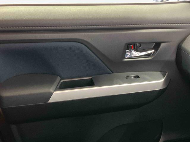 トールカスタムＧスマートアシスト搭載　パノラマモニター対応　後席両側電動スライドドア　オートエアコン　オートライト　キーフリー　アイドリングストップ　ＡＢＳ　電動ドアミラー（熊本県）の中古車