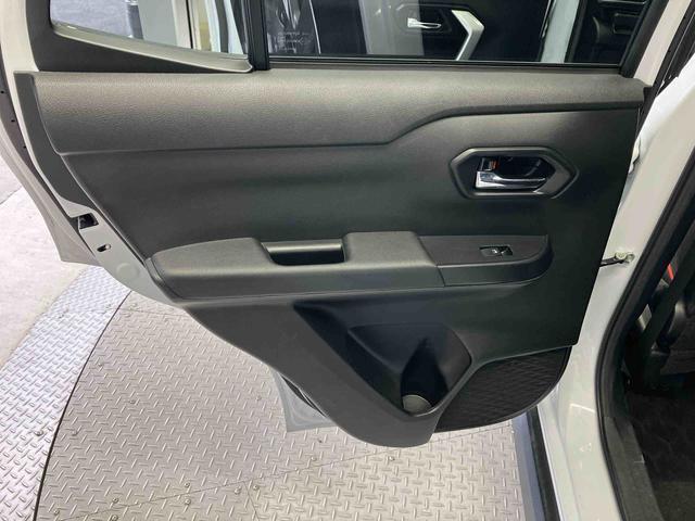 ロッキーＸスマートアシスト搭載　バックカメラ付き　オートエアコン　オートライト　キーフリー　アイドリングストップ　ＡＢＳ　電動ドアミラー（熊本県）の中古車