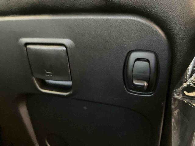 タントカスタムＲＳ　トップエディションＶＳ　ＳＡIIIスマートアシスト搭載　パノラマモニター対応　後席両側電動スライドドア　オートエアコン　オートライト　キーフリー　アイドリングストップ　ＡＢＳ　電動ドアミラー（熊本県）の中古車