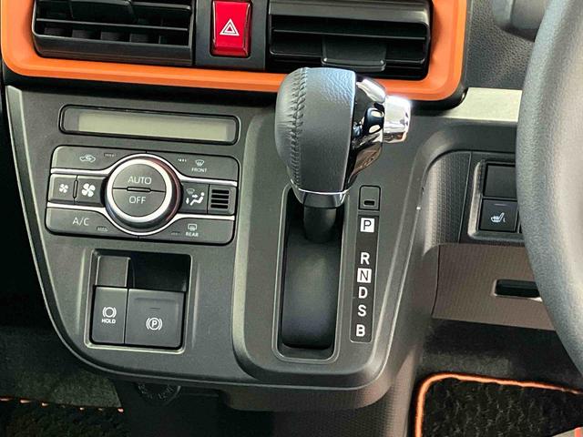 タントファンクロススマートアシスト搭載　後席両側電動スライドドア　パノラマモニター対応　オートエアコン　オートライト　キーフリー　アイドリングストップ　ＡＢＳ　電動ドアミラー（熊本県）の中古車