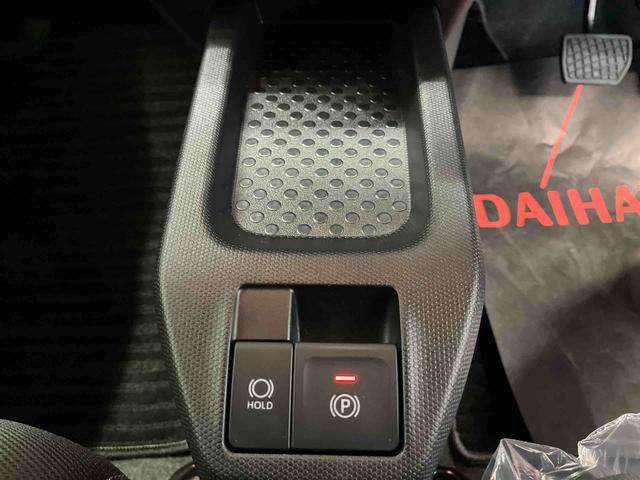 タフトＧ　クロムベンチャースマートアシスト搭載　パノラマモニター対応　オートエアコン　オートライト　キーフリー　アイドリングストップ　ＡＢＳ（熊本県）の中古車