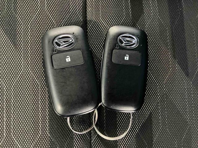 タフトＧ　クロムベンチャースマートアシスト搭載　バックカメラ付き　オートエアコン　オートライト　キーフリー　アイドリングストップ　ＡＢＳ　電動ドアミラー（熊本県）の中古車