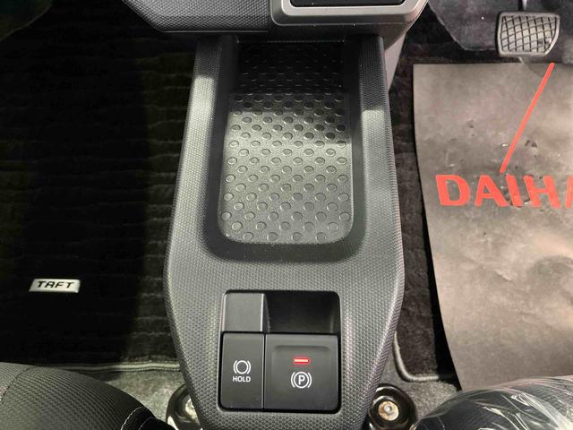 タフトＧ　ダーククロムベンチャースマートアシスト搭載　バックカメラ付き　オートエアコン　オートライト　キーフリー　アイドリングストップ　ＡＢＳ　電動ドアミラー（熊本県）の中古車