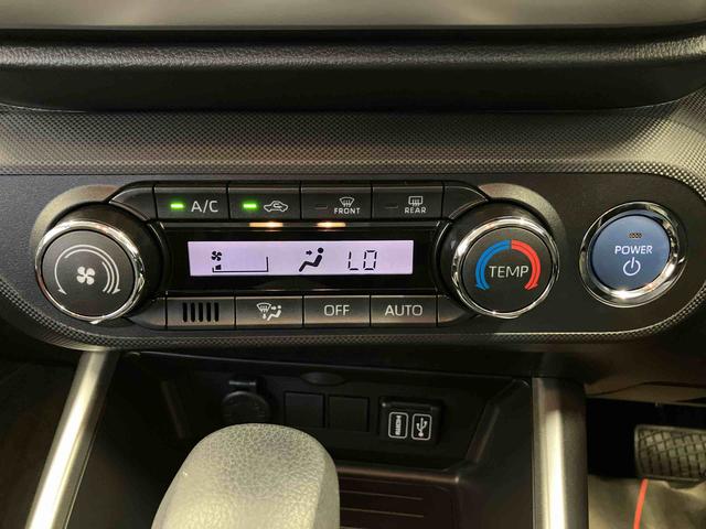 ロッキーX HEVスマートアシスト搭載 バックカメラ付き オートエアコン オートライト キーフリー 電動ドアミラー(熊本県)の中古車