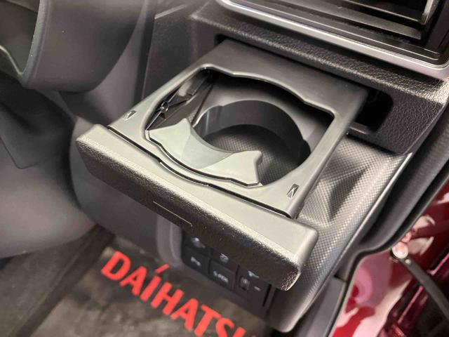 ロッキーX HEVスマートアシスト搭載 バックカメラ付き オートエアコン オートライト キーフリー 電動ドアミラー(熊本県)の中古車