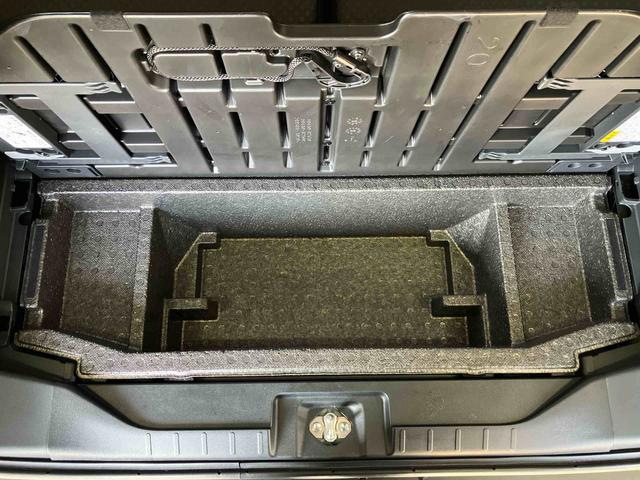 タントファンクロスターボスマートアシスト搭載　バックカメラ付き　後席両側電動スライドドア　オートエアコン　オートライト　キーフリー　アイドリングストップ　ＡＢＳ　電動ドアミラー（熊本県）の中古車