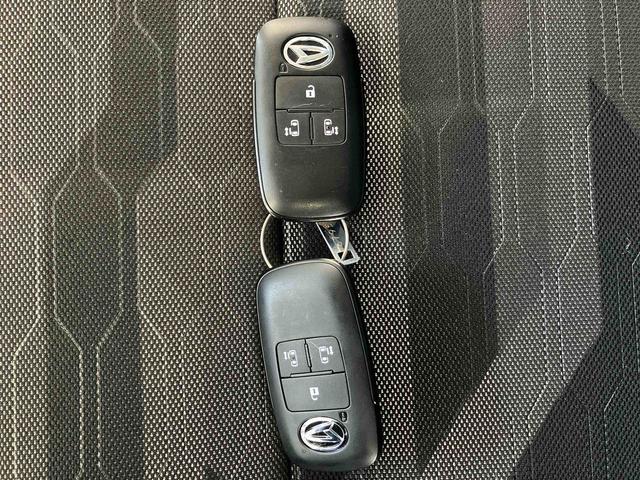 タントファンクロスターボスマートアシスト搭載　バックカメラ付き　後席両側電動スライドドア　オートエアコン　オートライト　キーフリー　アイドリングストップ　ＡＢＳ　電動ドアミラー（熊本県）の中古車