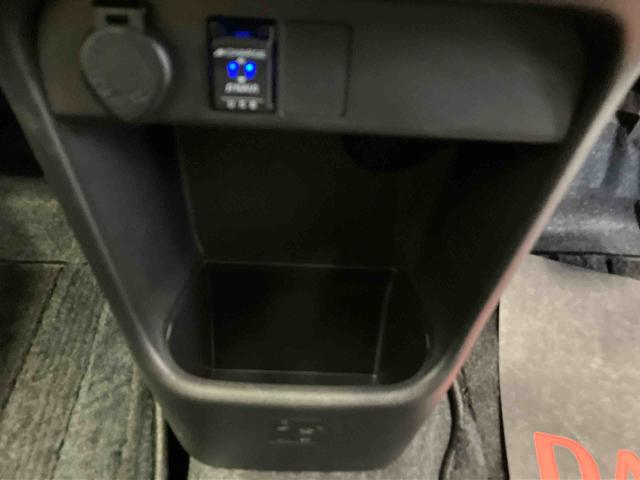 ムーヴキャンバスＧメイクアップリミテッド　ＳＡIIIスマートアシスト搭載　後席両側電動スライドドア　パノラマモニター対応　オートエアコン　オートライト　キーフリー　アイドリングストップ　ＡＢＳ　電動ドアミラー（熊本県）の中古車