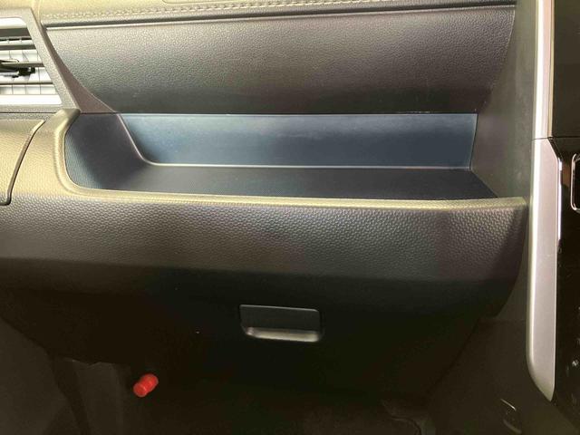 トールカスタムＧ　ターボスマートアシスト搭載　パノラマモニター対応　後席両側電動スライドドア　オートエアコン　オートライト　キーフリー　アイドリングストップ　ＡＢＳ　電動ドアミラー（熊本県）の中古車