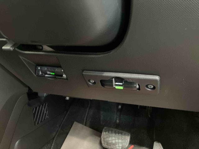 ロッキーＧスマートアシスト搭載　バックカメラ付き　オートエアコン　オートライト　キーフリー　アイドリングストップ　ＡＢＳ　電動ドアミラー（熊本県）の中古車