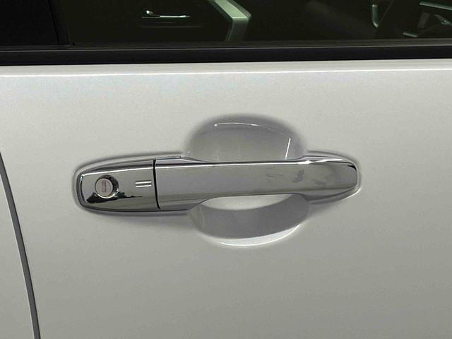 ロッキーＧスマートアシスト搭載　バックカメラ付き　オートエアコン　オートライト　キーフリー　アイドリングストップ　ＡＢＳ　電動ドアミラー（熊本県）の中古車