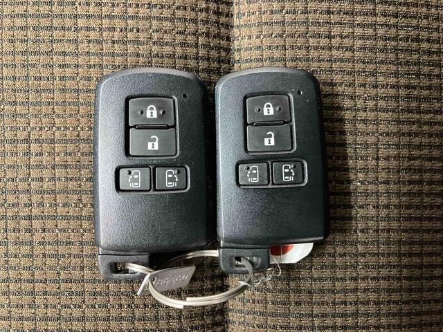 シエンタＧ後席両側電動スライドドア　バックカメラ付き　オートエアコン　オートライト　キーフリー（熊本県）の中古車