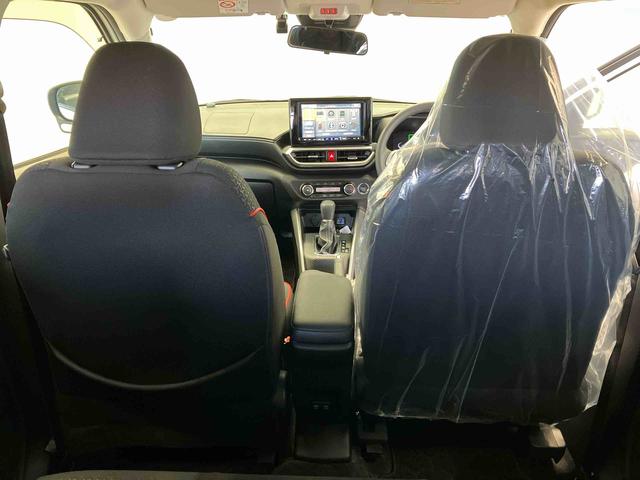 ロッキーＧスマートアシスト搭載　パノラマモニター対応　オートエアコン　オートライト　キーフリー　アイドリングストップ　ＡＢＳ　電動ドアミラー（熊本県）の中古車