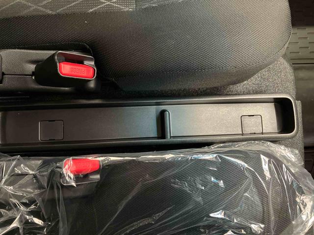 アトレーＲＳスマートアシスト搭載　後席両側電動スライドドア　バックカメラ付き　オートエアコン　オートライト　キーフリー　アイドリングストップ　ＡＢＳ（熊本県）の中古車