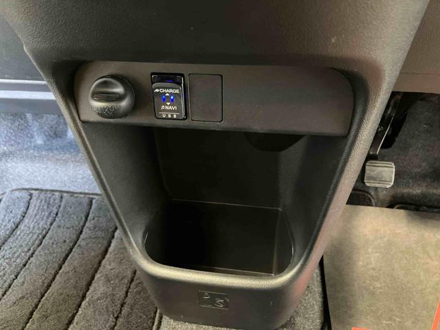 ムーヴキャンバスＧメイクアップリミテッド　ＳＡIIIスマートアシスト搭載　パノラマモニター対応　後席両側電動スライドドア　オートエアコン　オートライト　キーフリー　アイドリングストップ　ＡＢＳ　電動ドアミラー（熊本県）の中古車