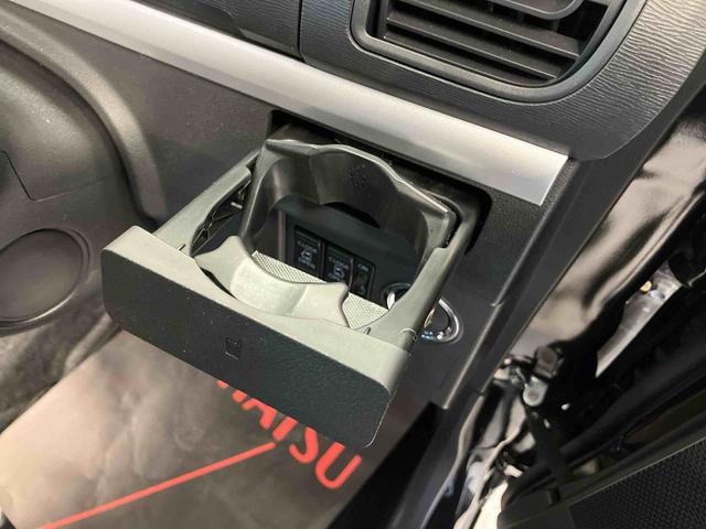 タントＸ　ＶＳ　ＳＡIIIスマートアシスト搭載　パノラマモニター対応　後席両側電動スライドドア　オートエアコン　オートライト　キーフリー　アイドリングストップ　ＡＢＳ　電動ドアミラー（熊本県）の中古車