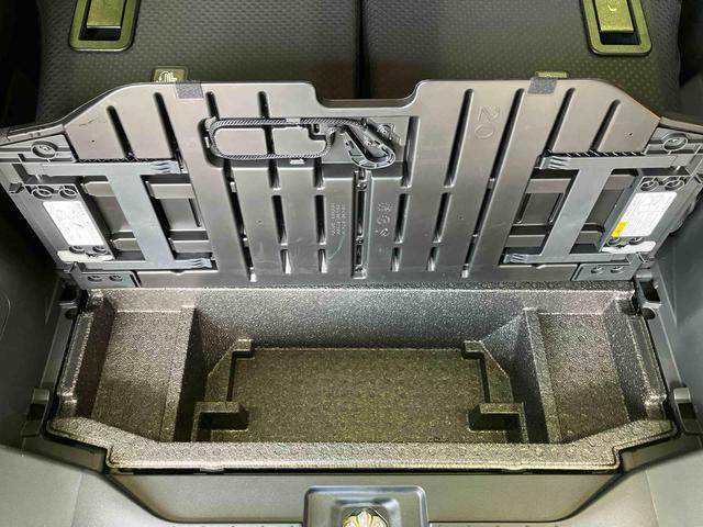 タントファンクロスターボスマートアシスト搭載　後席両側電動スライドドア　バックカメラ付き　オートエアコン　オートライト　キーフリー　アイドリングストップ　ＡＢＳ　電動ドアミラー（熊本県）の中古車