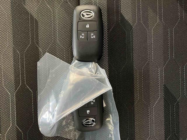 タントファンクロスターボスマートアシスト搭載 バックカメラ付き 後席両側電動スライドドア オートエアコン オートライト キーフリー アイドリングストップ ABS 電動ドアミラー(熊本県)の中古車