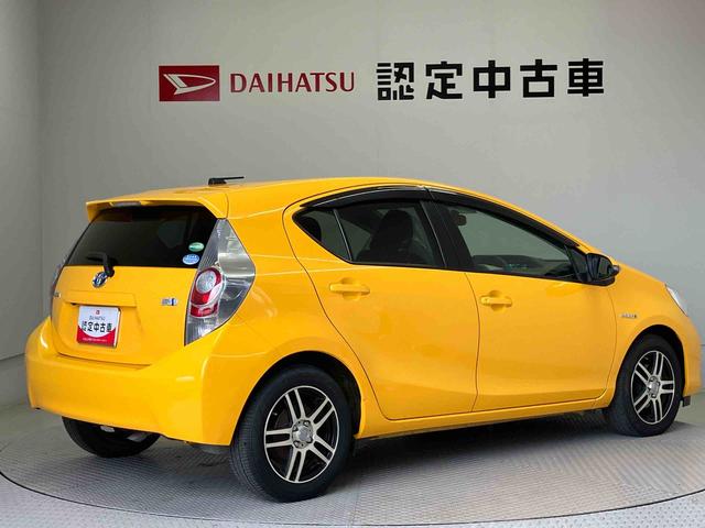 アクアSバックカメラ付き オートエアコン オートライト(熊本県)の中古車