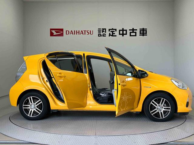 アクアSバックカメラ付き オートエアコン オートライト(熊本県)の中古車