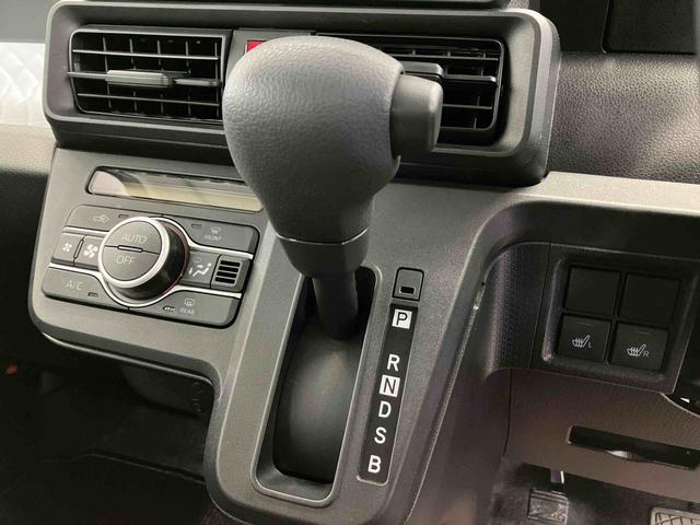 タントXスマートアシスト搭載 後席両側スライドドア(片側電動) バックカメラ付き オートエアコン オートライト キーフリー アイドリングストップ ABS 電動ドアミラー(熊本県)の中古車