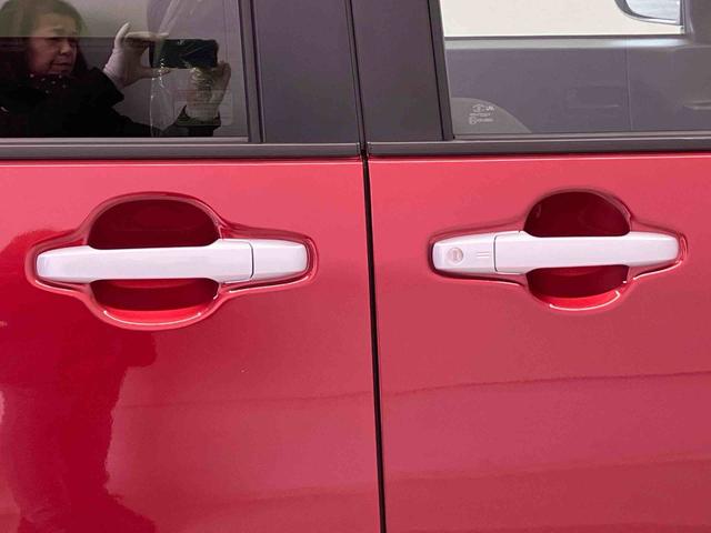 タントＸスマートアシスト搭載　後席両側スライドドア（片側電動）　バックカメラ付き　オートエアコン　オートライト　キーフリー　アイドリングストップ　ＡＢＳ　電動ドアミラー（熊本県）の中古車