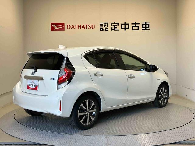 アクアSスタイルブラックバックカメラ付き オートエアコン オートライト キーフリー ABS 電動ドアミラー(熊本県)の中古車