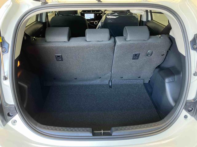 アクアSスタイルブラックバックカメラ付き オートエアコン オートライト キーフリー ABS 電動ドアミラー(熊本県)の中古車