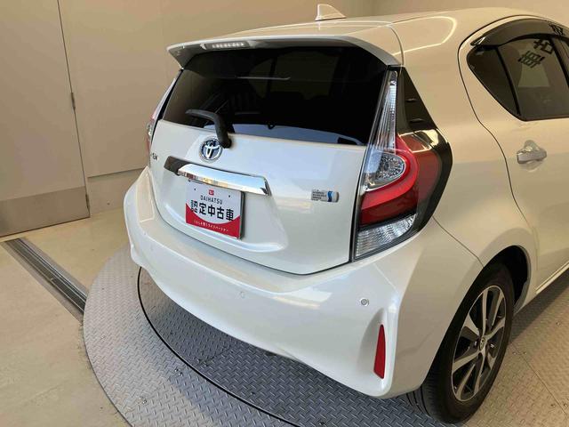 アクアSスタイルブラックバックカメラ付き オートエアコン オートライト キーフリー ABS 電動ドアミラー(熊本県)の中古車