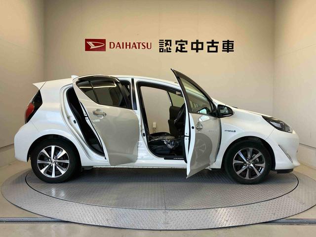 アクアSスタイルブラックバックカメラ付き オートエアコン オートライト キーフリー ABS 電動ドアミラー(熊本県)の中古車