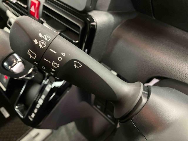 タントカスタムＸスマートアシスト搭載　後席両側電動スライドドア　バックカメラ付き　オートエアコン　オートライト　キーフリー　アイドリングストップ　ＡＢＳ　電動ドアミラー（熊本県）の中古車