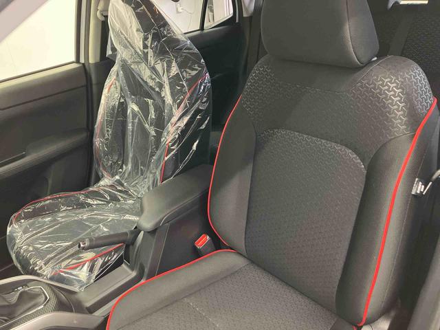 ロッキーＧスマートアシスト搭載　バックカメラ付き　オートエアコン　オートライト　キーフリー　アイドリングストップ　ＡＢＳ　電動ドアミラー（熊本県）の中古車