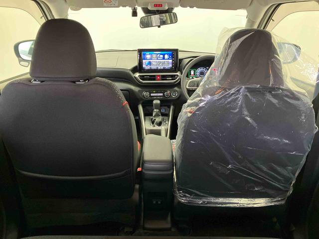 ロッキーＧスマートアシスト搭載　バックカメラ付き　オートエアコン　オートライト　キーフリー　アイドリングストップ　ＡＢＳ　電動ドアミラー（熊本県）の中古車