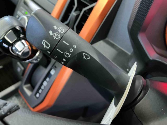 タフトＧスマートアシスト搭載　後席両側電動スライドドア　バックカメラ付き　オートエアコン　オートライト　キーフリー　アイドリングストップ　ＡＢＳ　電動ドアミラー（熊本県）の中古車