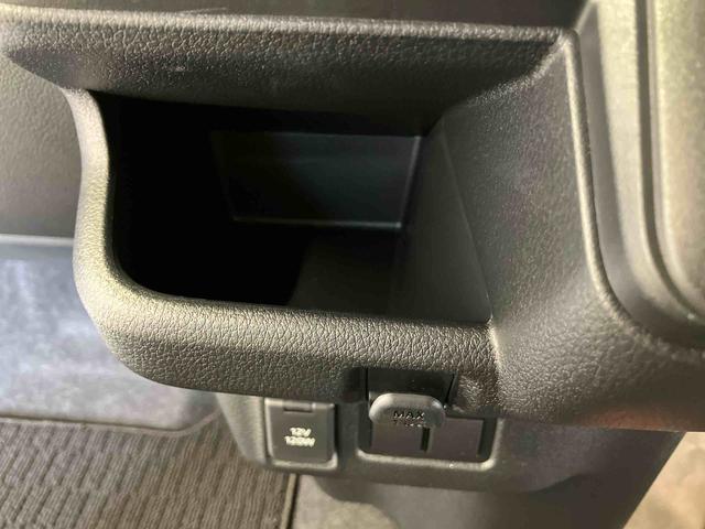 ムーヴＸスマートアシスト搭載　バックカメラ付き　後席両側スライドドア（片側電動）　オートエアコン　オートライト　キーフリー　アイドリングストップ　ＡＢＳ　電動ドアミラー（熊本県）の中古車