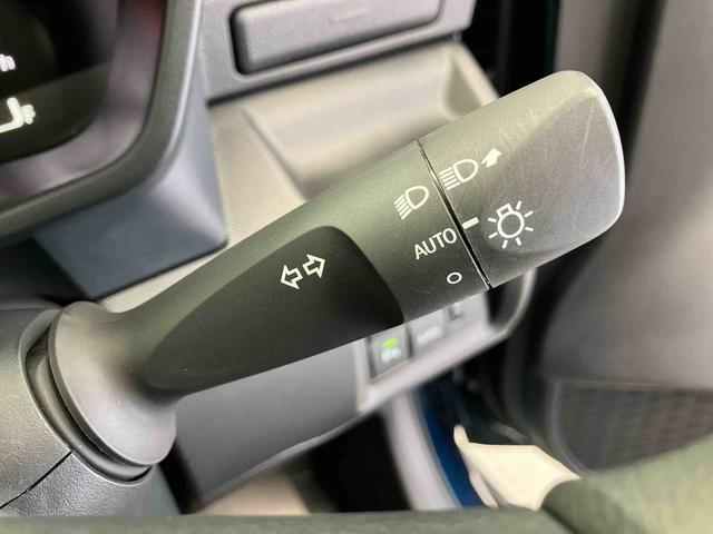 ロッキーX HEVスマートアシスト搭載 パノラマモニター対応 オートエアコン オートライト キーフリー アイドリングストップ ABS 電動ドアミラー(熊本県)の中古車