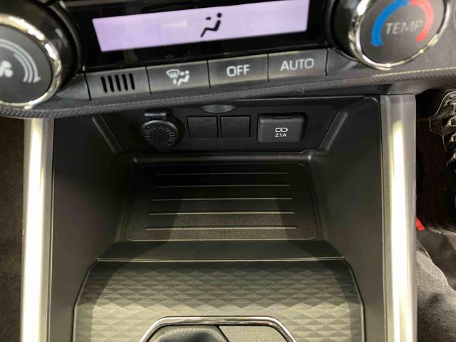 ロッキーX HEVスマートアシスト搭載 パノラマモニター対応 オートエアコン オートライト キーフリー アイドリングストップ ABS 電動ドアミラー(熊本県)の中古車